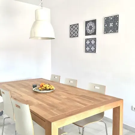 Casa Irma * Нерха
